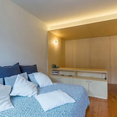 Historial Centre - T0 דירה *